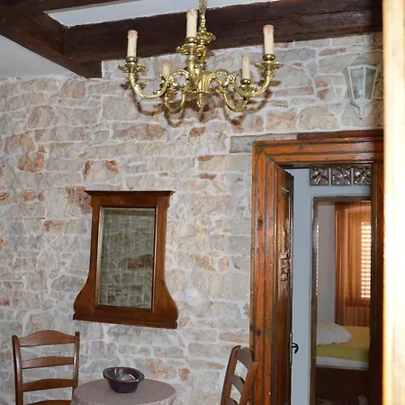 Rose Villa *